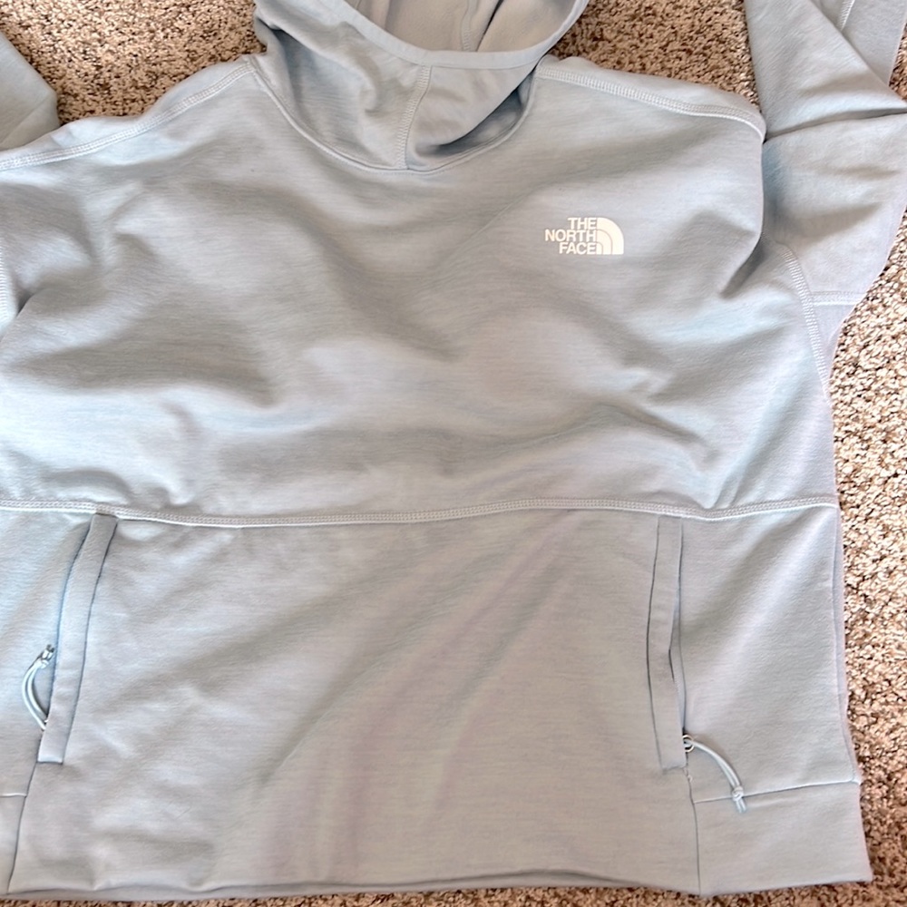 blue north face hoodie